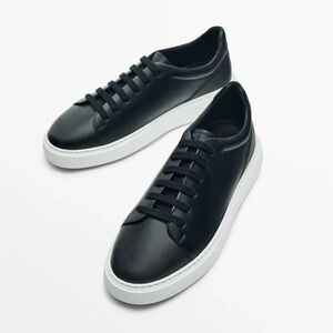 NWT. Massimo Dutti Blue Leather Sneakers/Trainers. Size 7.